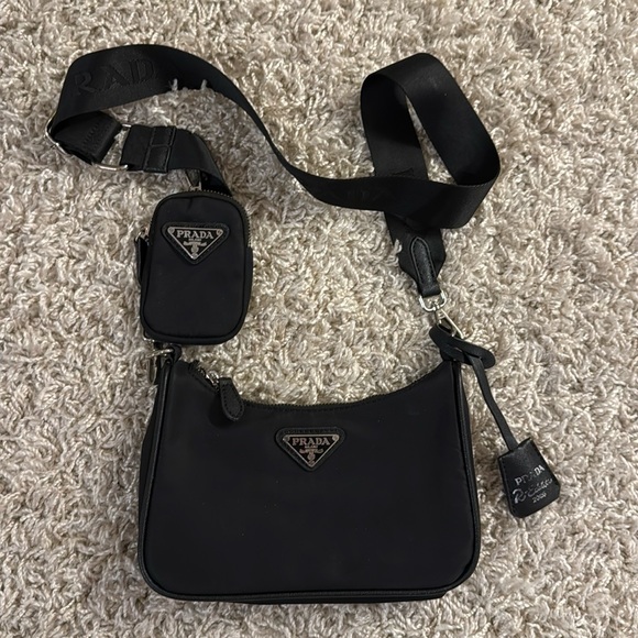 Prada shoulder bag - Picture 1 of 7